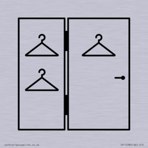 I065 Large Changing room